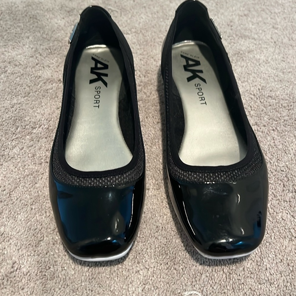 Anne Klein AK Sport comfy slip on